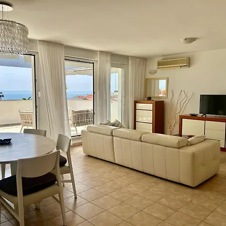Apartment Lux View Beach Apt