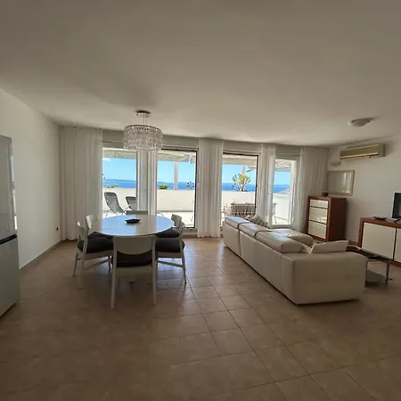 Lägenhet Lux View Beach Apt *