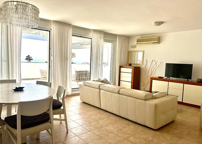 Lux View Beach Apt