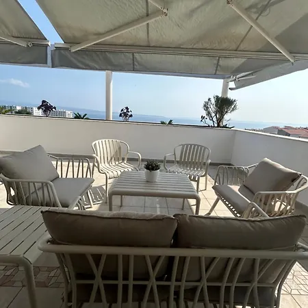 Lägenhet Lux View Beach Apt