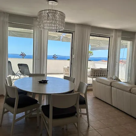 Lux View Beach Apt * Сплит