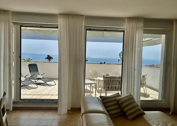 Апартаменты Lux View Beach Apt Сплит