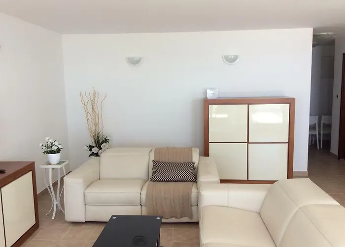 Lux View Beach Apt アパート