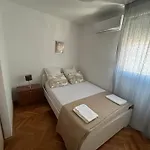 Lux View דירה